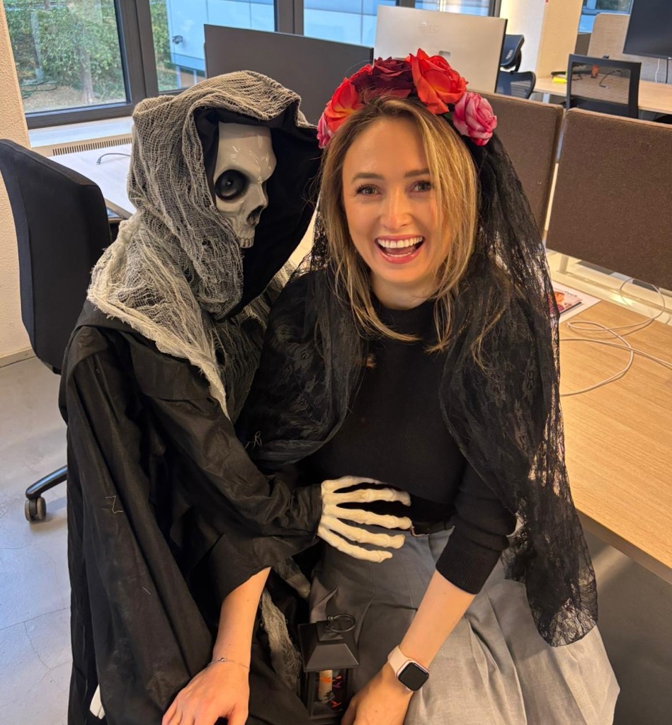 Halloween at the office, Team fun