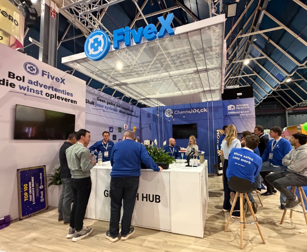 FiveX on the show floor, Trade show